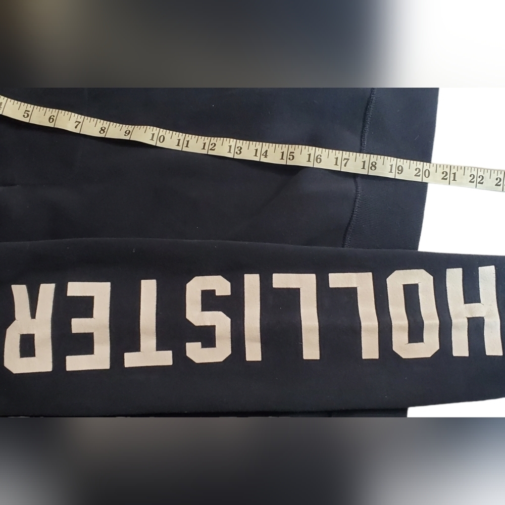 HOLLISTER crew neck cozy sweatshirt S - Picture 5 of 6